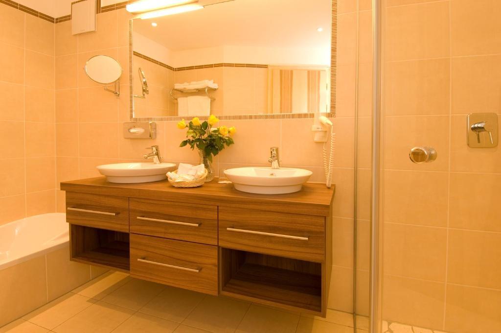 Hotel Alpen Residence Ehrwald Chambre photo